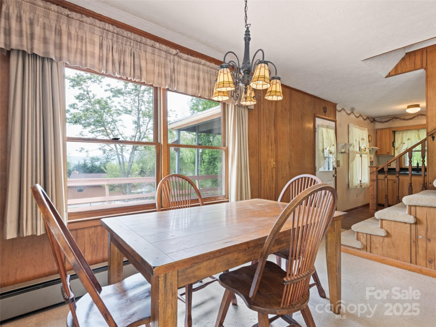 115 Dahlia Ln Waynesville, NC 28785