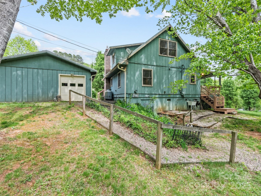 115 Dahlia Ln Waynesville, NC 28785