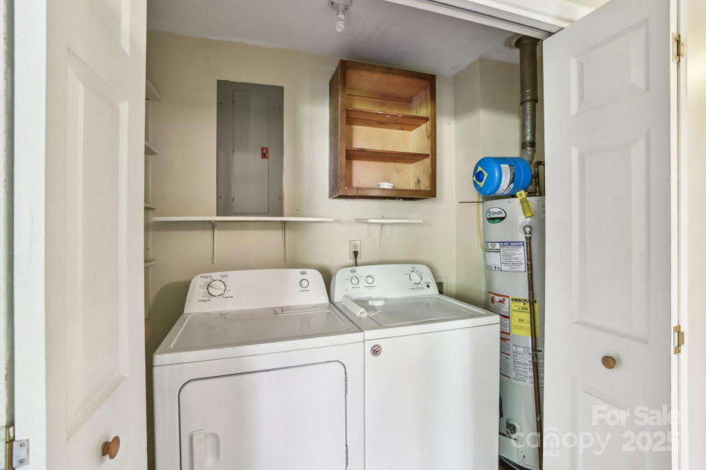 19 Clement Pl Asheville, NC 28805