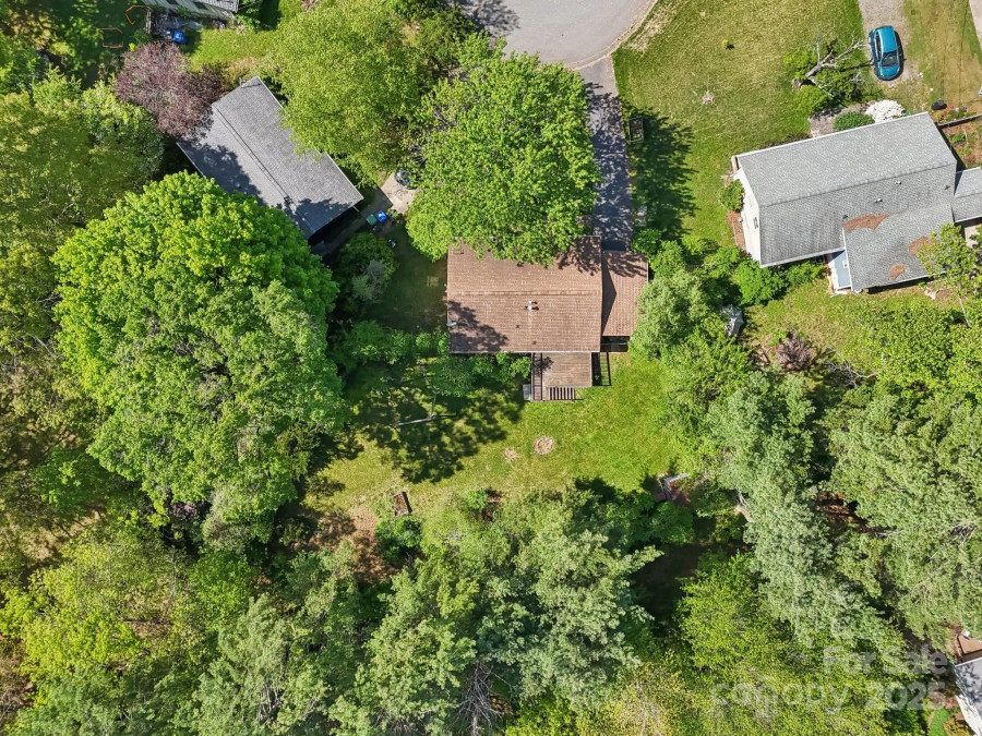 19 Clement Pl Asheville, NC 28805