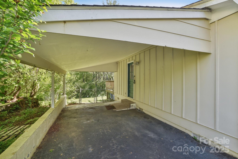 19 Clement Pl Asheville, NC 28805