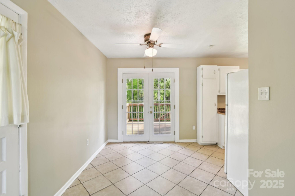 19 Clement Pl Asheville, NC 28805