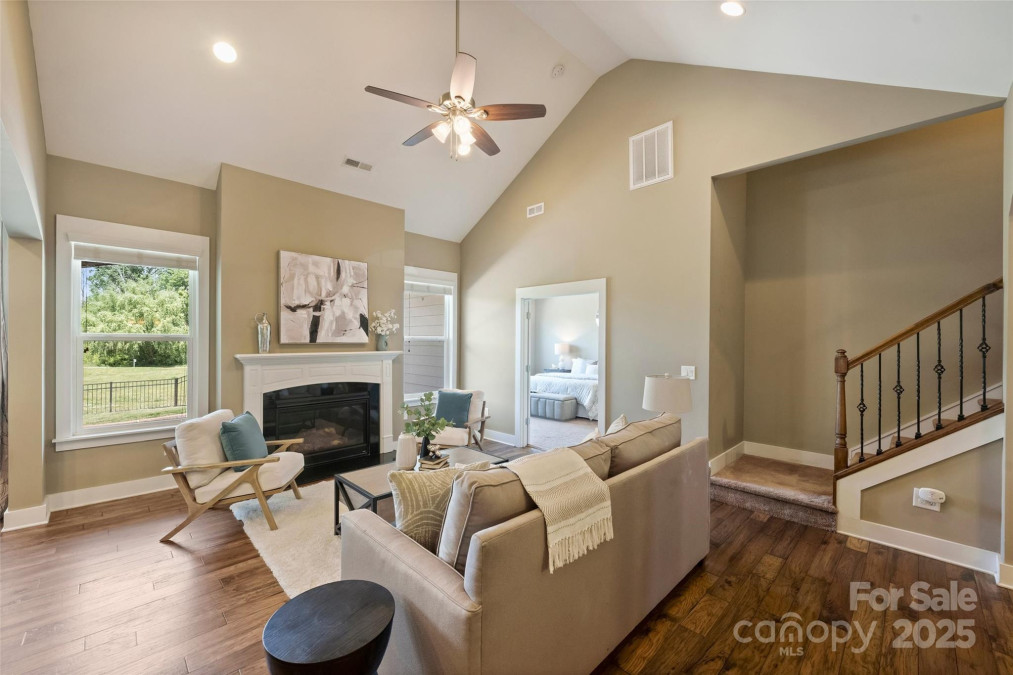 505 Chamberlain Ct Mcadenville, NC 28101