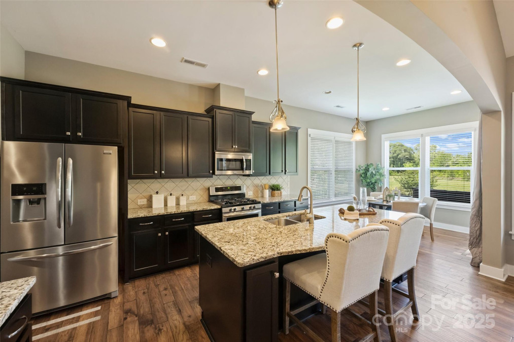 505 Chamberlain Ct Mcadenville, NC 28101