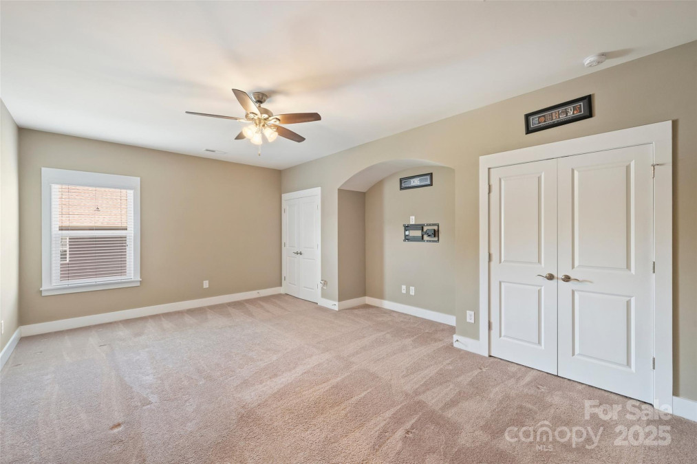 505 Chamberlain Ct Mcadenville, NC 28101