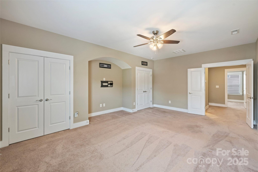 505 Chamberlain Ct Mcadenville, NC 28101