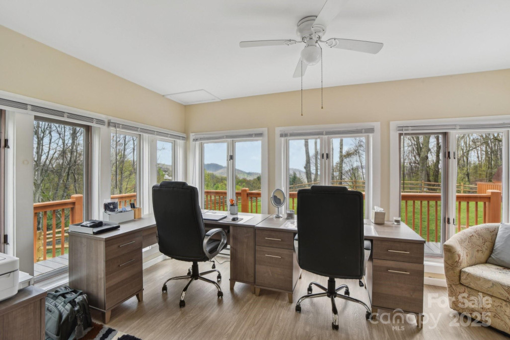 531 Pioneer Ridge Rd Canton, NC 28716