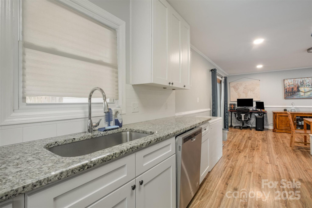 907 9th Ave Gastonia, NC 28054