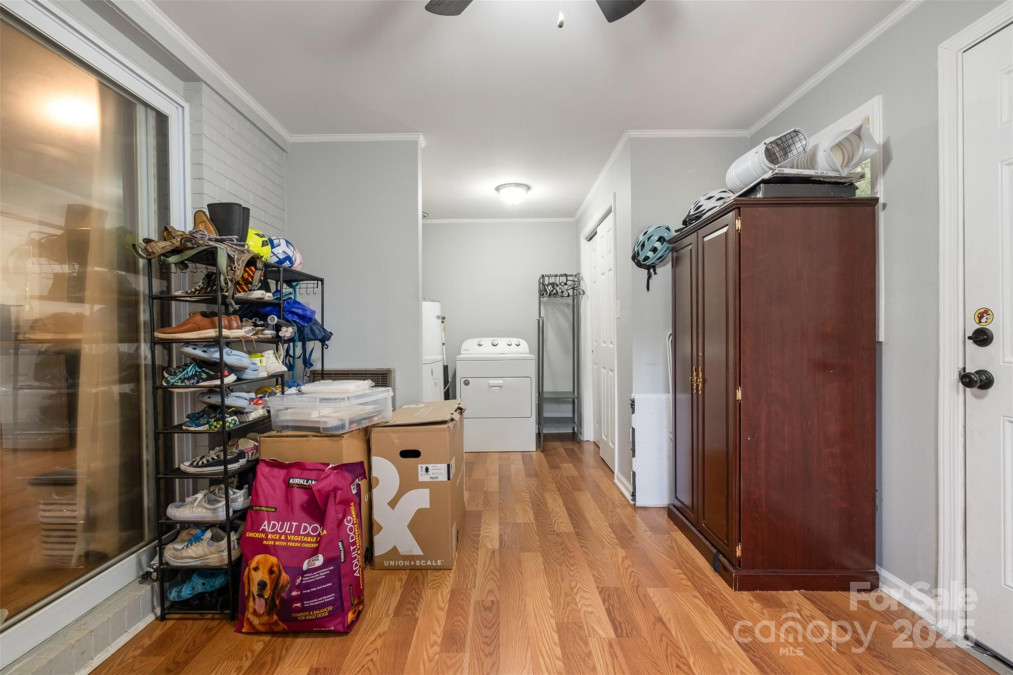 907 9th Ave Gastonia, NC 28054