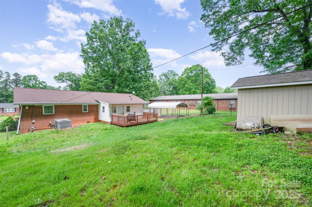 907 9th Ave Gastonia, NC 28054