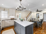1209 Yale Pl Charlotte, NC 28209