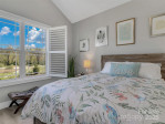 250 Leyland Cir Hendersonville, NC 28792