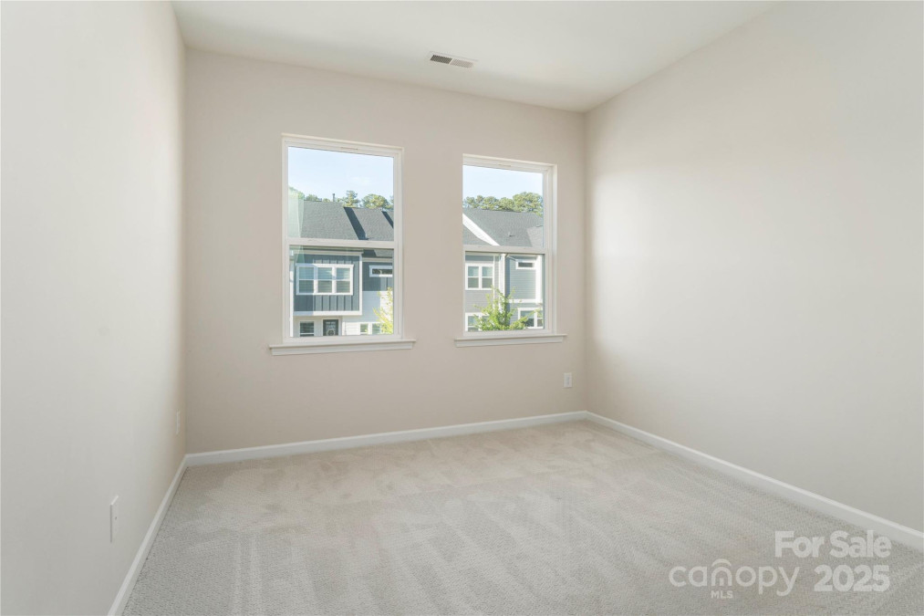 131 Berkeley Ave Mooresville, NC 28117