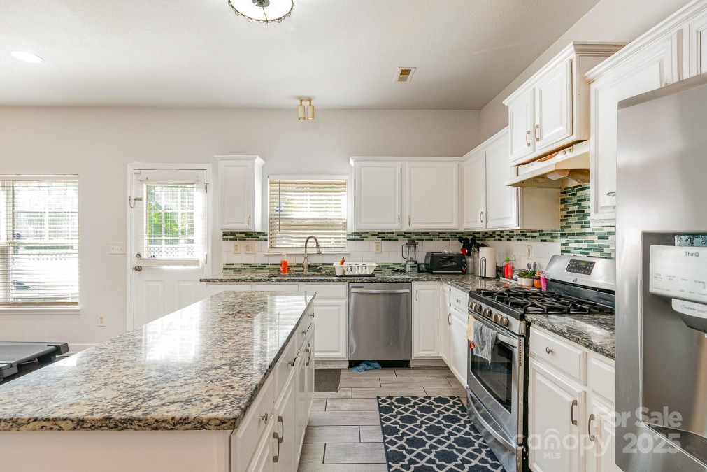5106 Stone Park Dr Charlotte, NC 28269