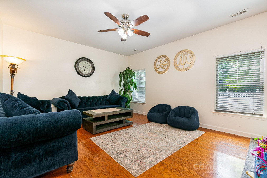 5106 Stone Park Dr Charlotte, NC 28269