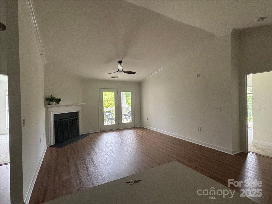 9027 Mcdowell Creek Ln Cornelius, NC 28031