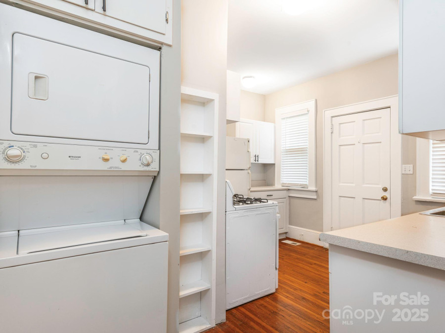 1512 Sunnyside Ave Charlotte, NC 28204