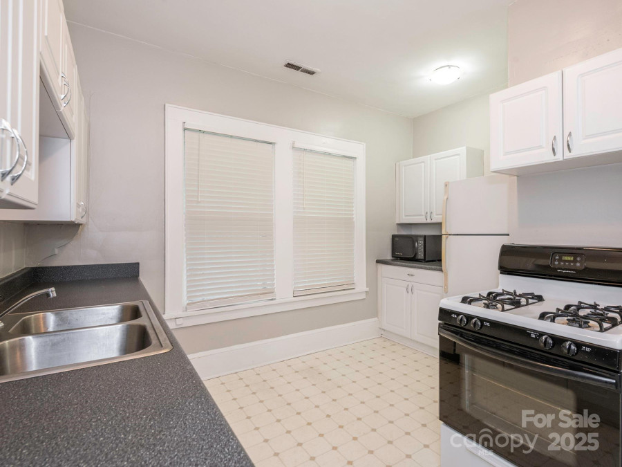 1512 Sunnyside Ave Charlotte, NC 28204