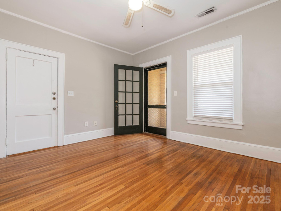 1512 Sunnyside Ave Charlotte, NC 28204