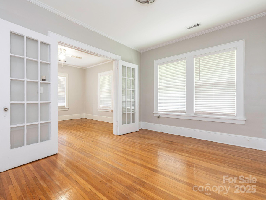 1512 Sunnyside Ave Charlotte, NC 28204