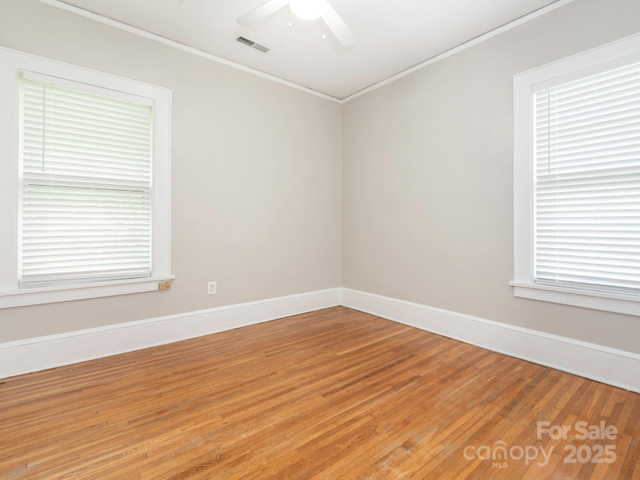 1512 Sunnyside Ave Charlotte, NC 28204