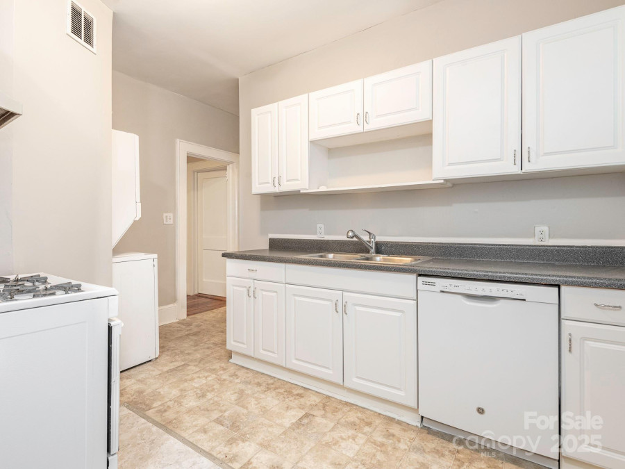 1512 Sunnyside Ave Charlotte, NC 28204