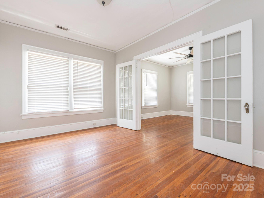 1512 Sunnyside Ave Charlotte, NC 28204