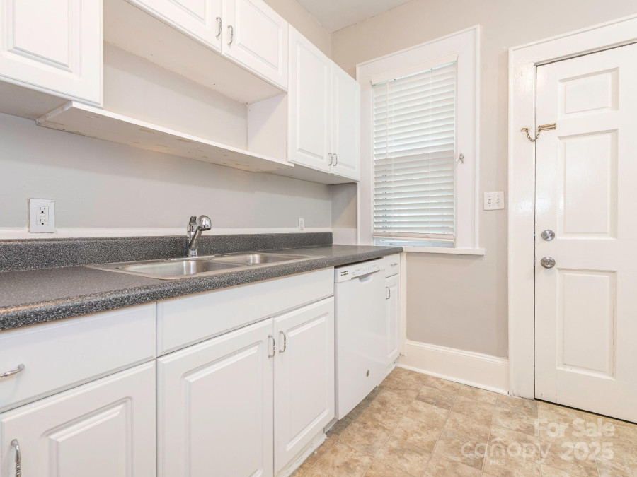 1512 Sunnyside Ave Charlotte, NC 28204