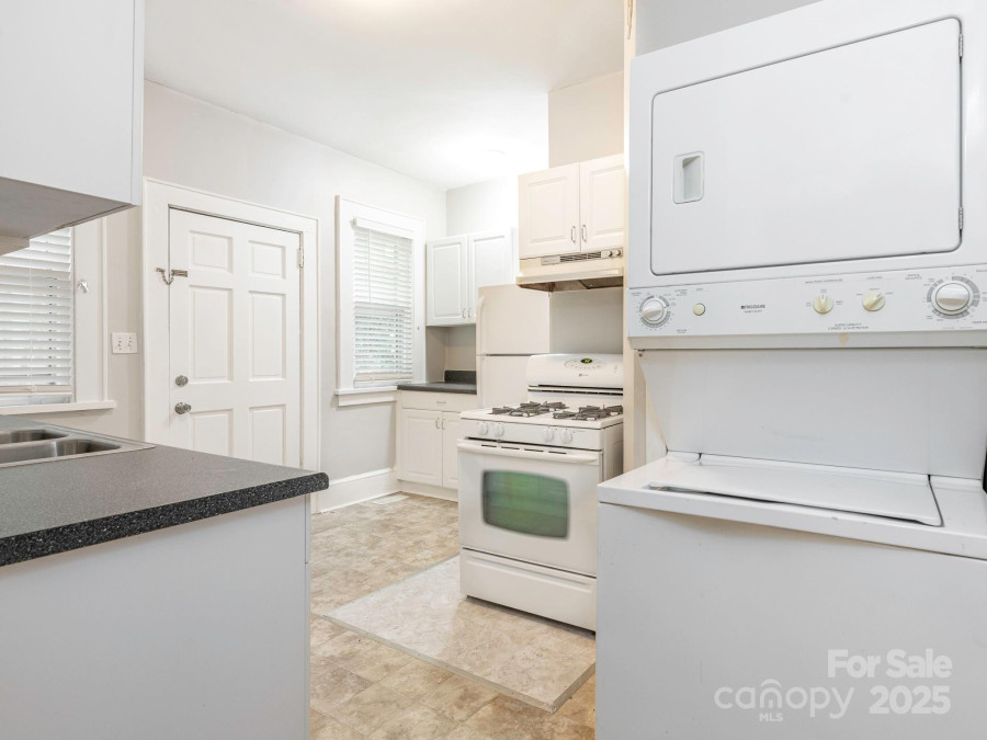 1512 Sunnyside Ave Charlotte, NC 28204