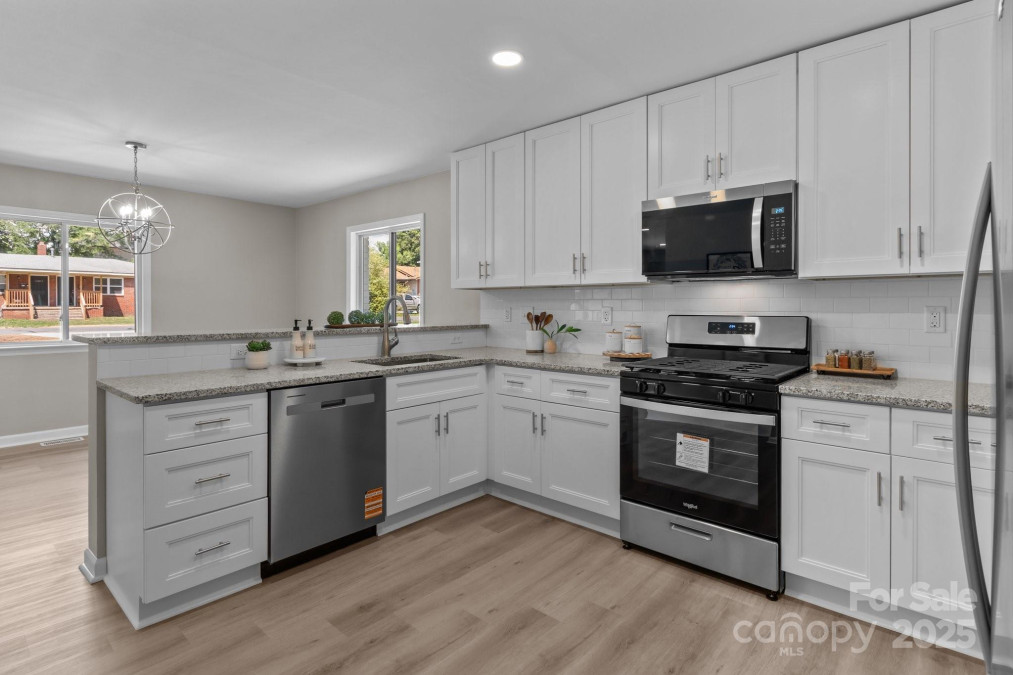 1306 Klondale Ave Kannapolis, NC 28081