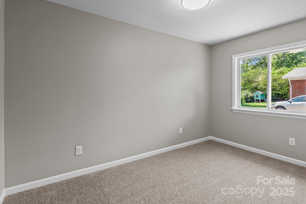 1306 Klondale Ave Kannapolis, NC 28081