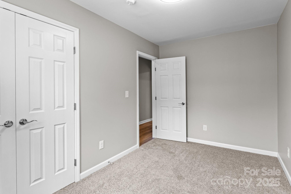 1306 Klondale Ave Kannapolis, NC 28081