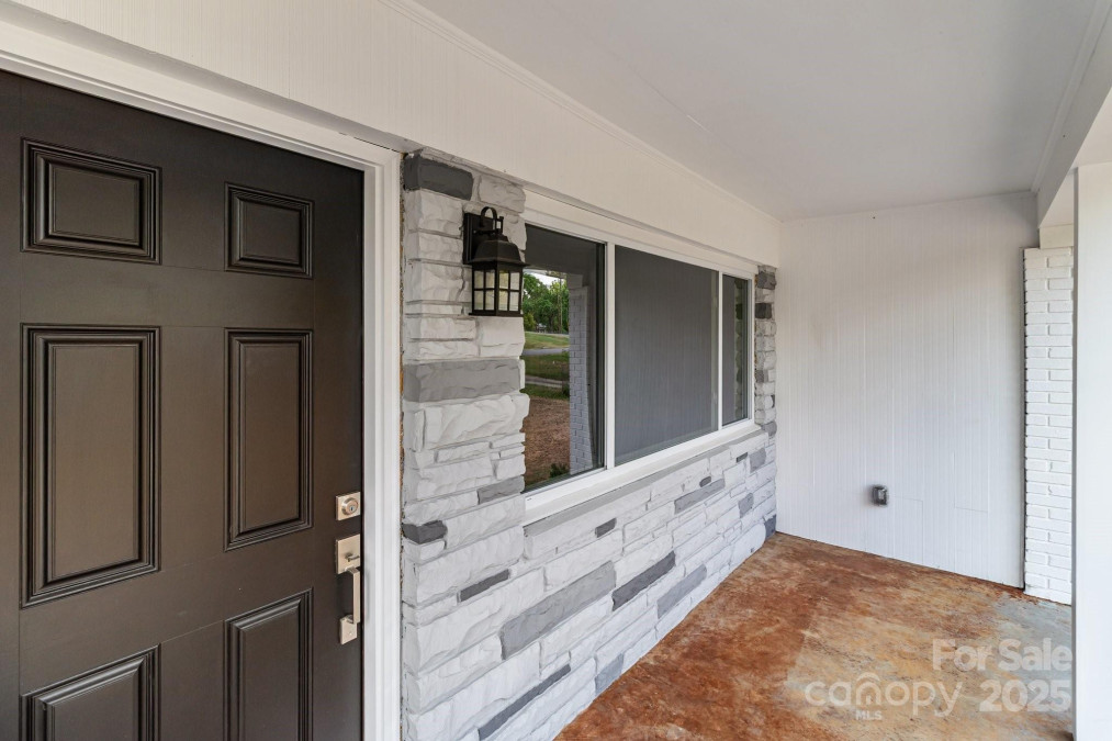 1306 Klondale Ave Kannapolis, NC 28081