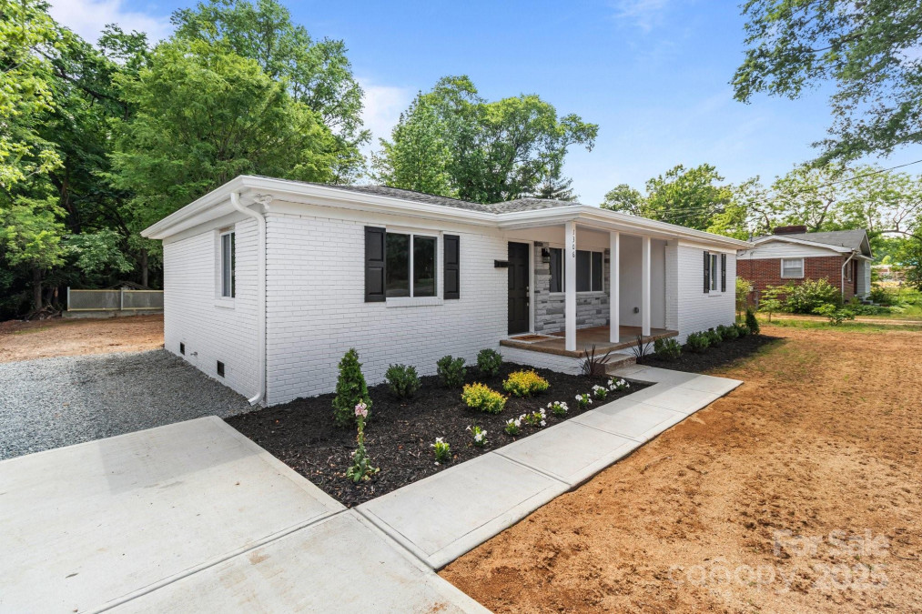 1306 Klondale Ave Kannapolis, NC 28081