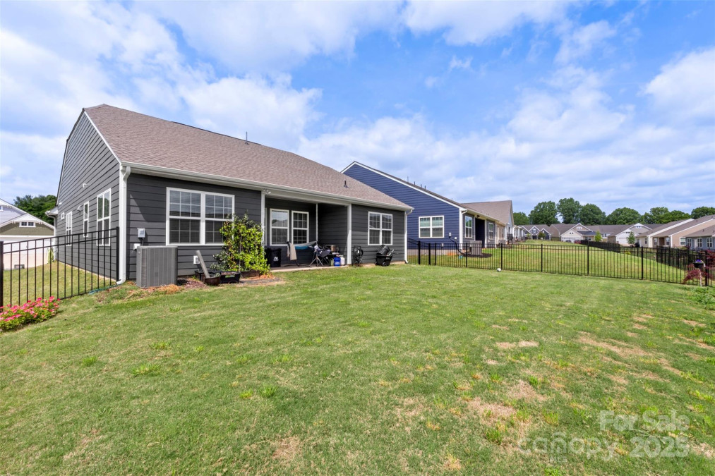 167 White Apple Way Statesville, NC 28625