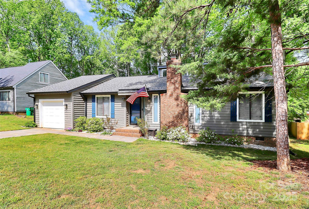 6712 Santa Maria Ln Charlotte, NC 28227