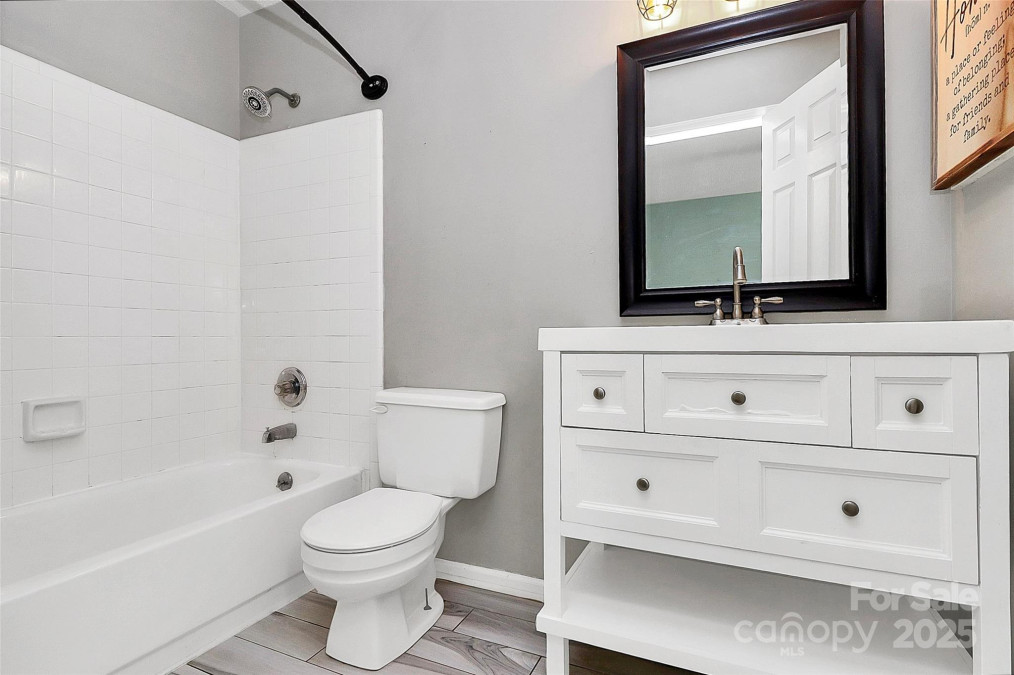 6712 Santa Maria Ln Charlotte, NC 28227