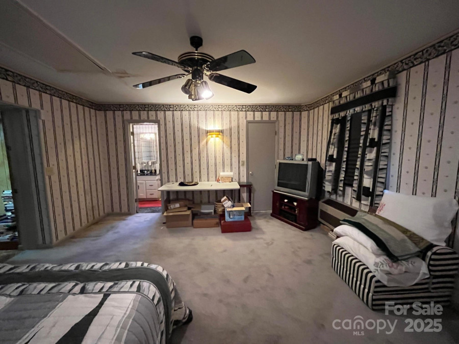 187 Glenview St Marion, NC 28752