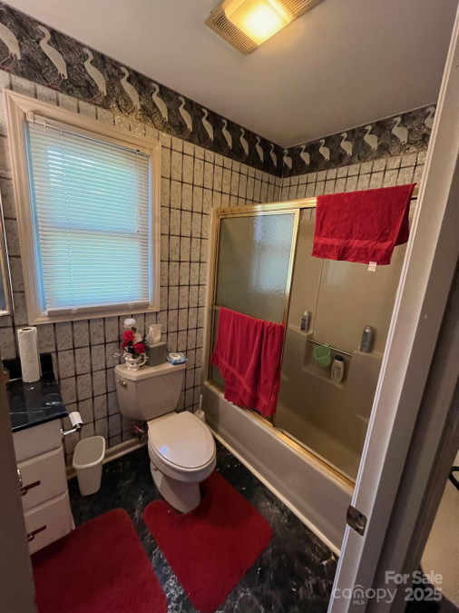 187 Glenview St Marion, NC 28752