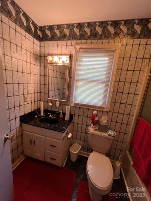 187 Glenview St Marion, NC 28752