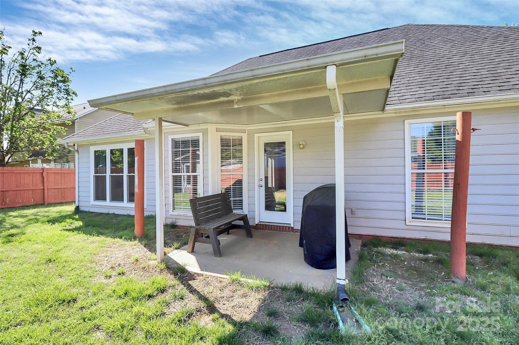 4606 Falcon Chase Dr Concord, NC 28027