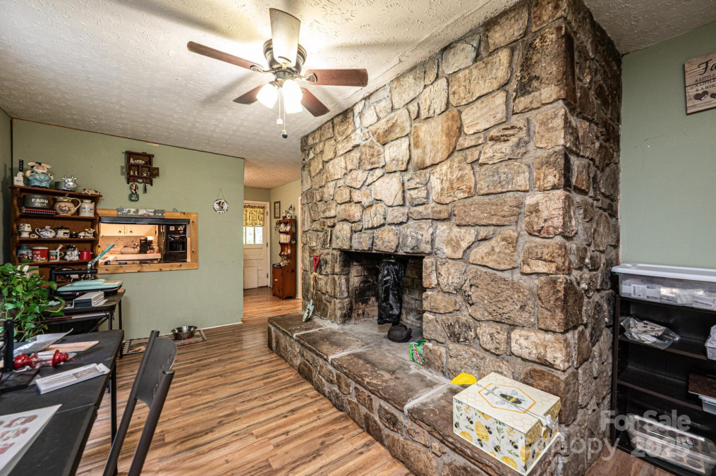 1300 Math Pl Lenoir, NC 28645