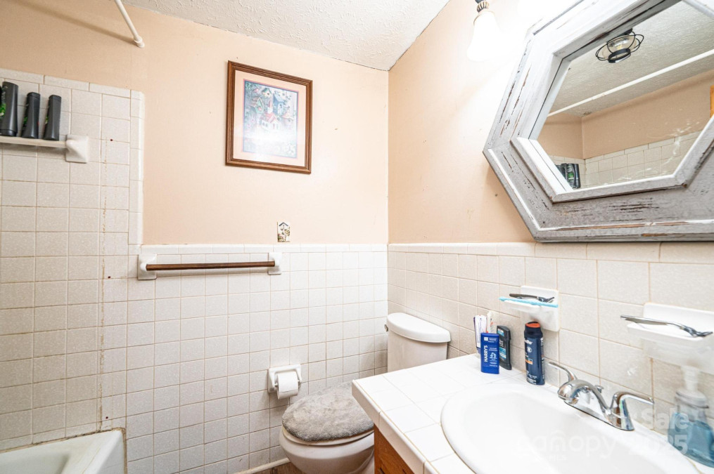 1300 Math Pl Lenoir, NC 28645