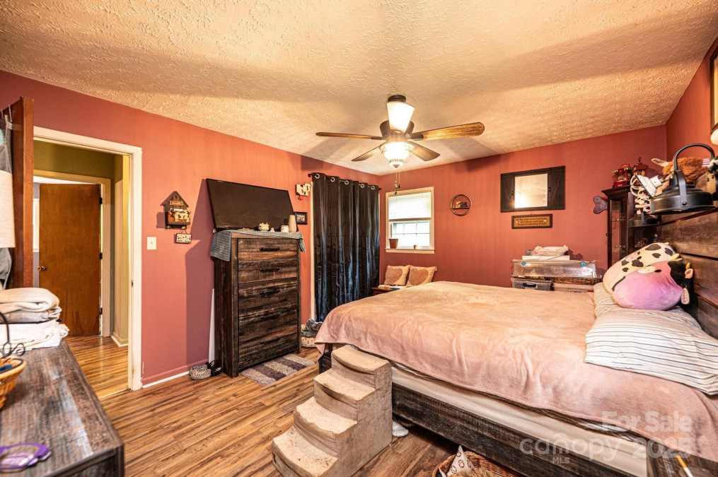 1300 Math Pl Lenoir, NC 28645
