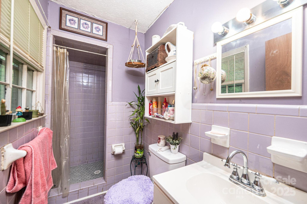 1300 Math Pl Lenoir, NC 28645