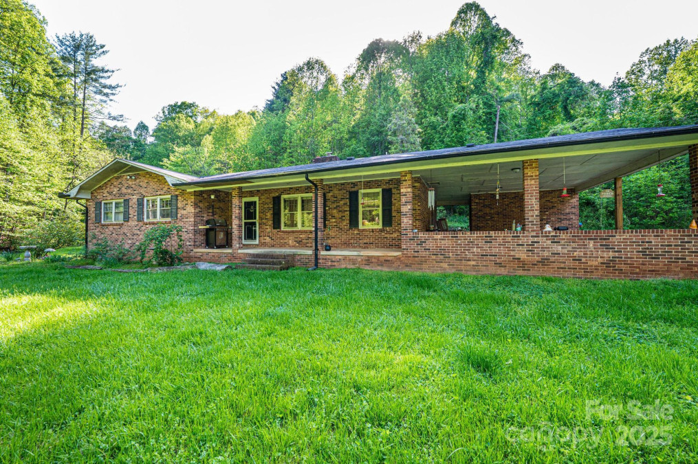 1300 Math Pl Lenoir, NC 28645