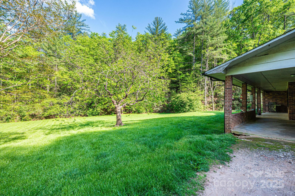 1300 Math Pl Lenoir, NC 28645