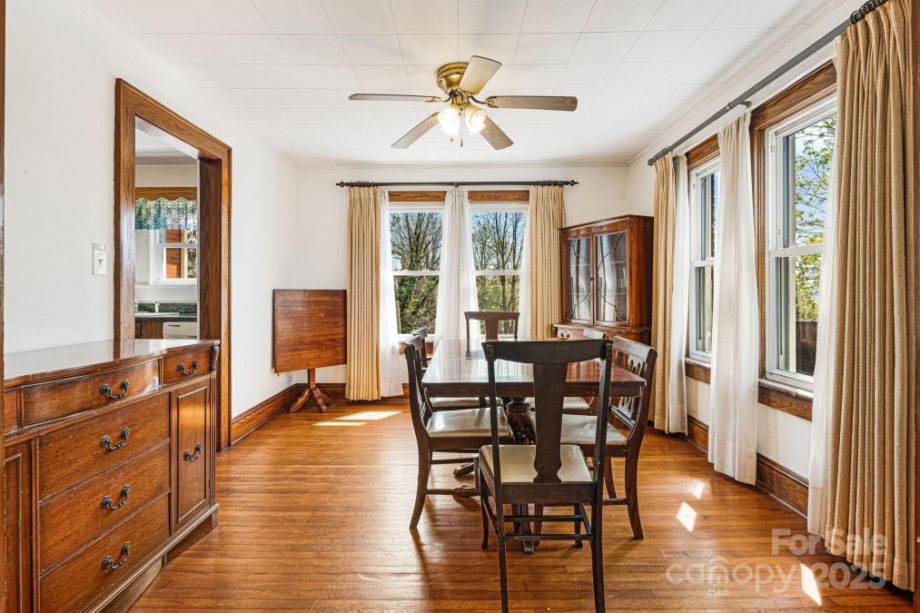 66 Ford St Canton, NC 28716