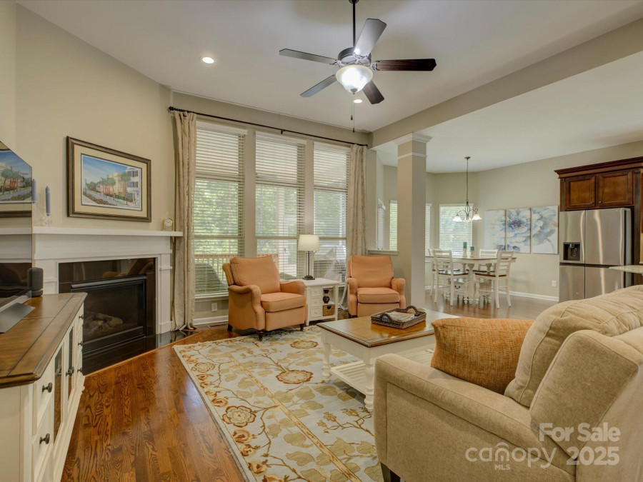 1222 Kings Bottom Dr Fort Mill, SC 29715