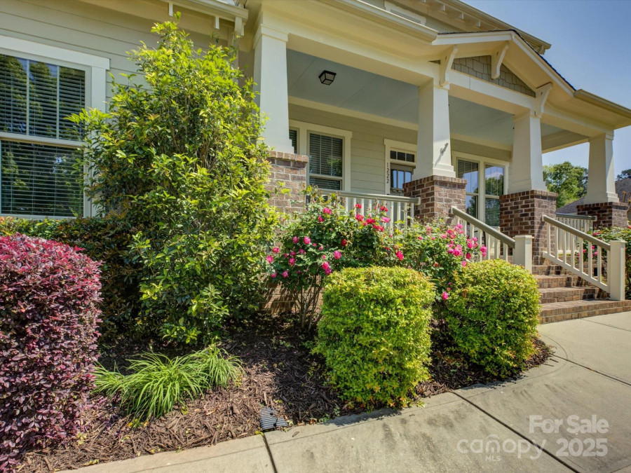 1222 Kings Bottom Dr Fort Mill, SC 29715